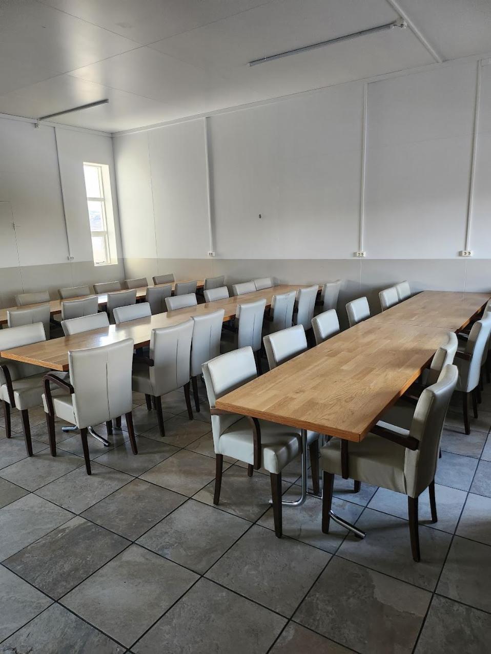 Fjos Guesthouse فارماهليد المظهر الخارجي الصورة
